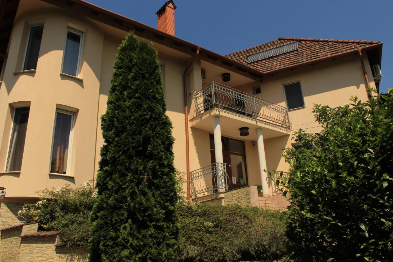 Villamerica Miskolc Esterno foto