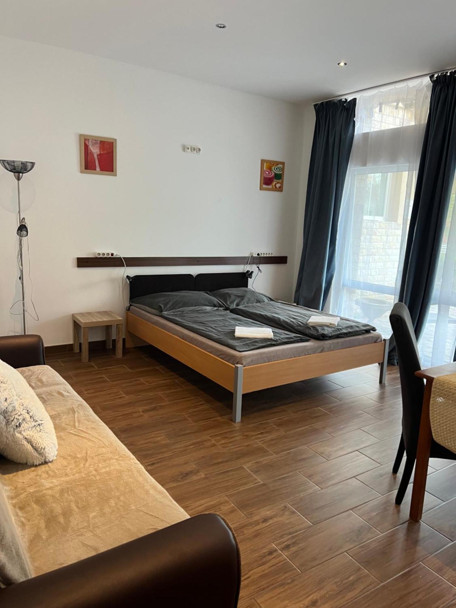 Villamerica Miskolc Esterno foto